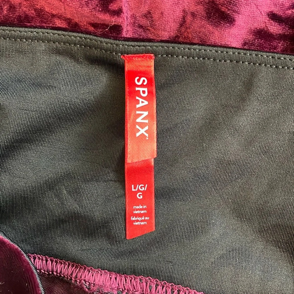 Spanx dark burgundy velvet leggings size large - Picture 5 of 6